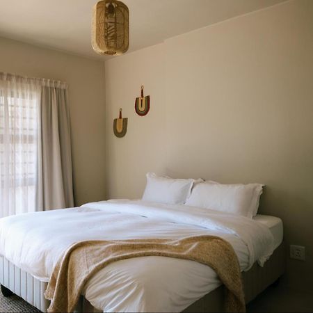 Kokon Boutique Guesthouse Съмърсет Уест Екстериор снимка